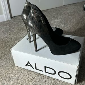 Brotzman by Aldo. Size 39. Black multi.